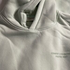 Comfrt 
L
New 
Mint Pastel green